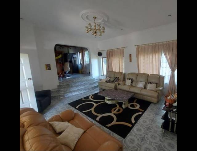 4 BEDROOM HOUSE FOR SALE IN SILVERGLEN